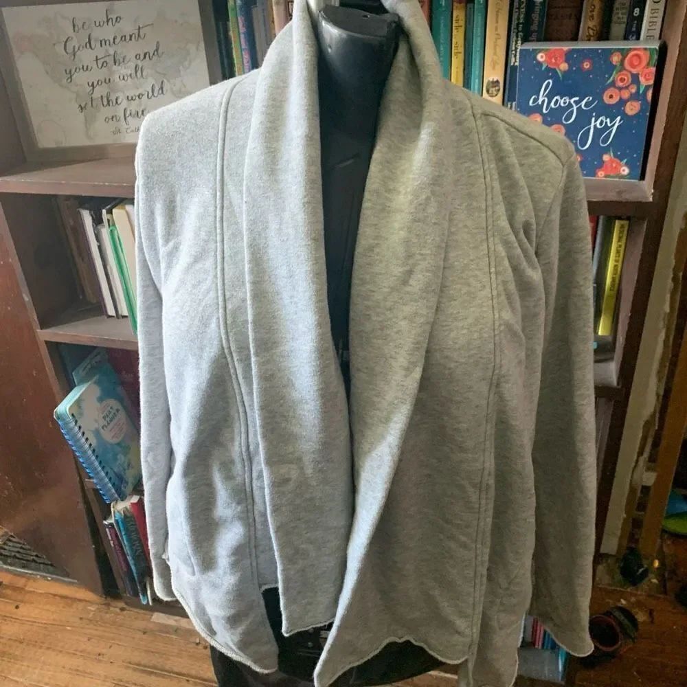 Athleta gray jersey sweatshirt XS drape Athleisure cardigan